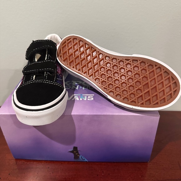 Vans KPop Demon Hunters Sneakers NWT Size 11.5 - Picture 4 of 5